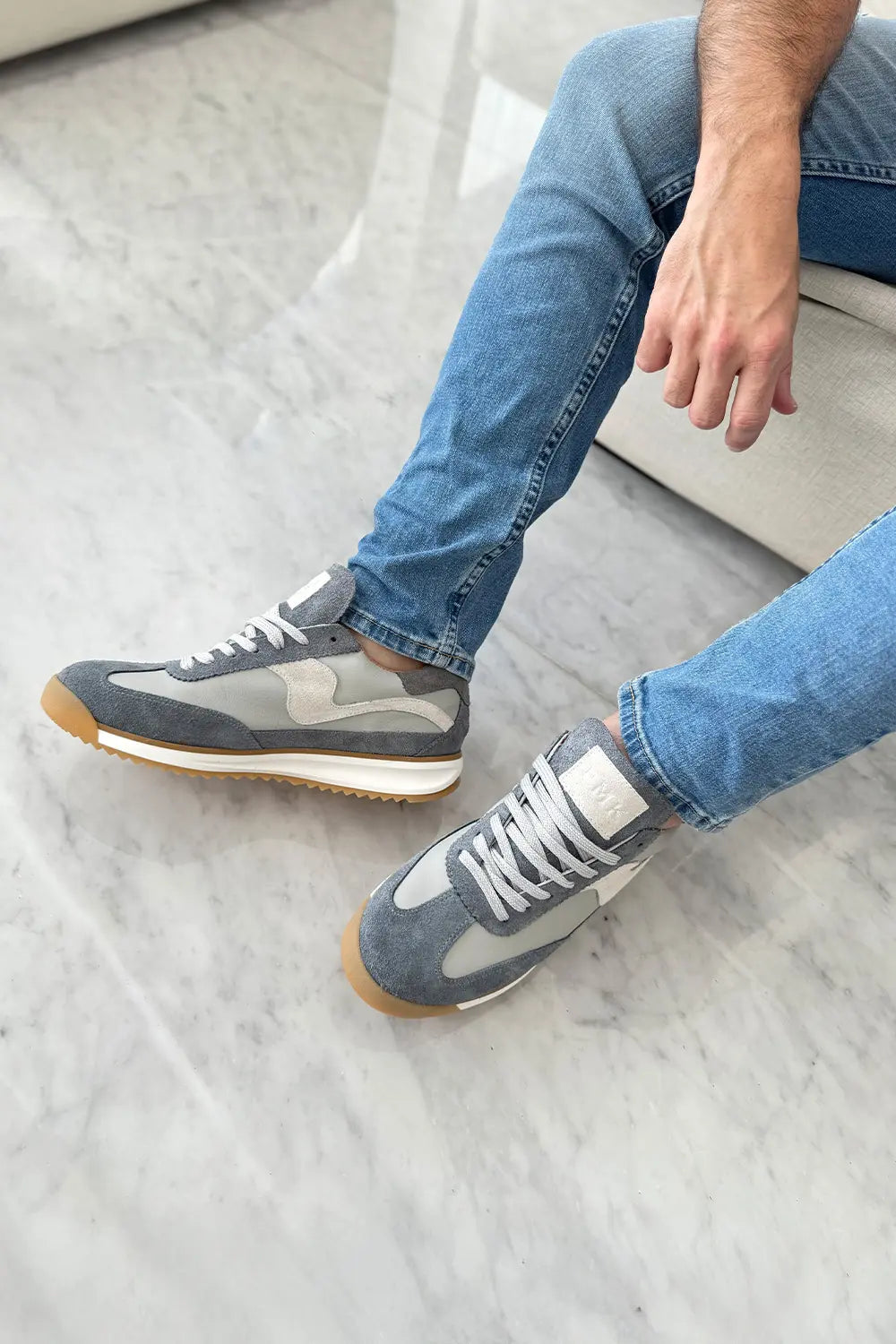 Poema Grey