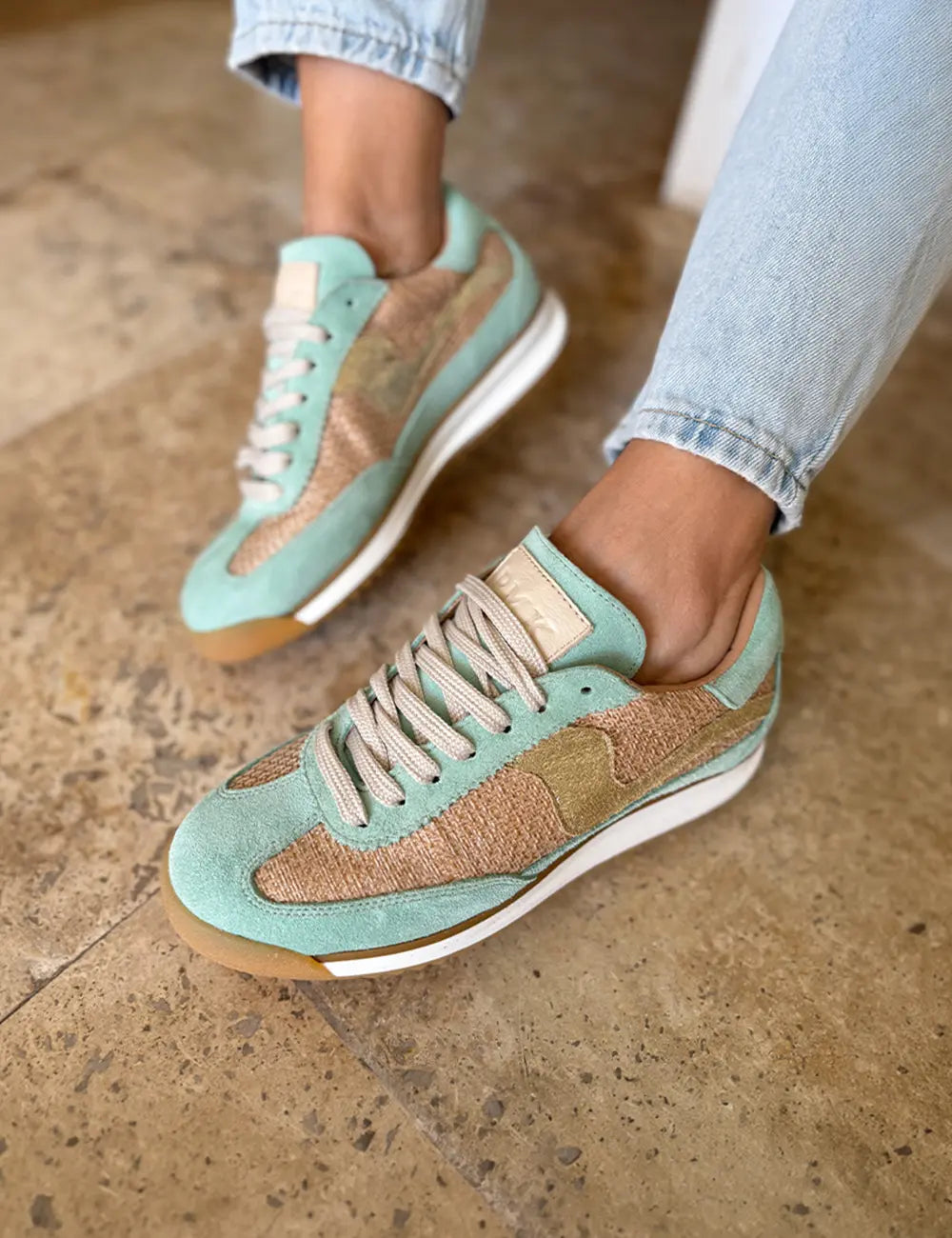 Poema Raffia Aqua Suede