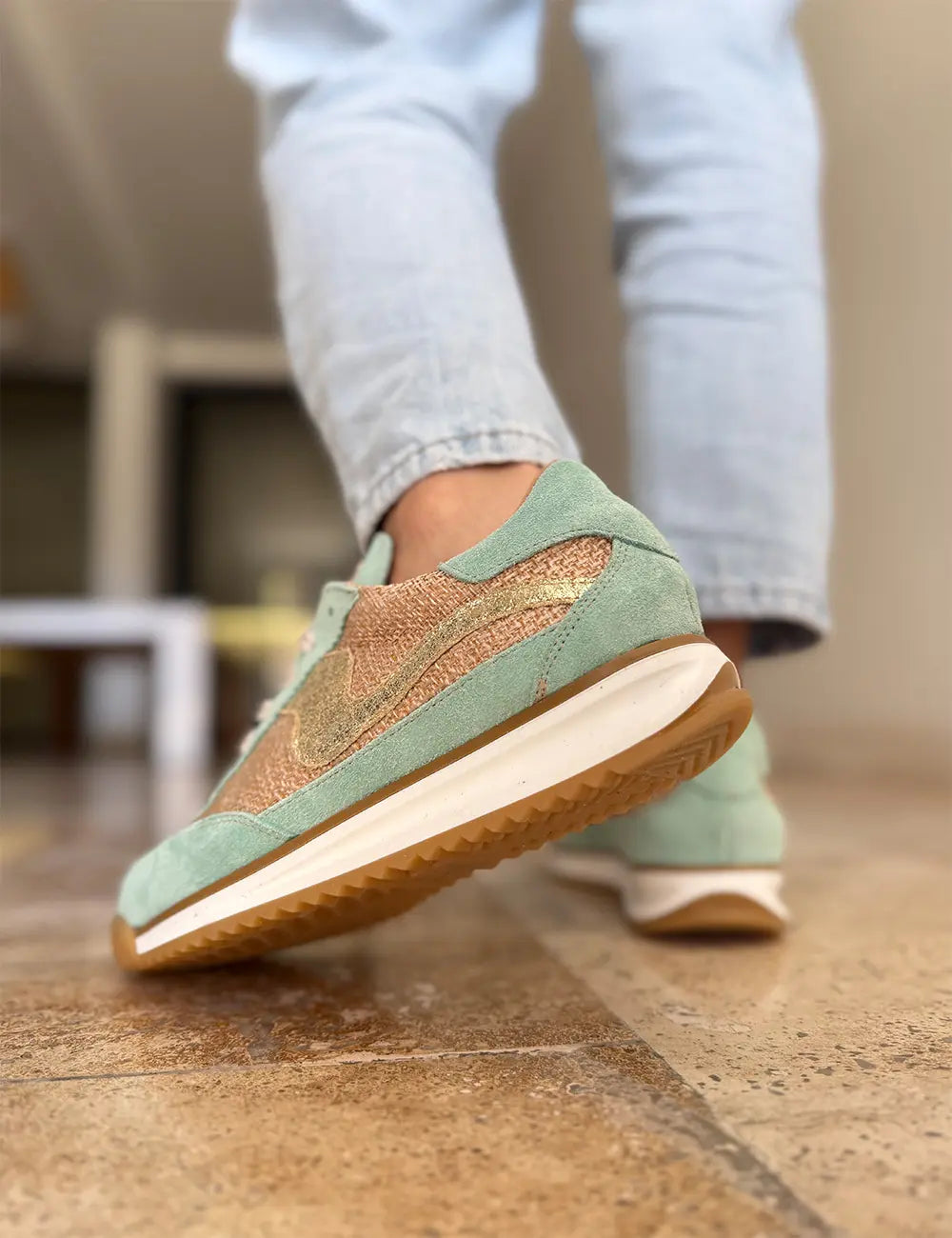 Poema Raffia Aqua Suede