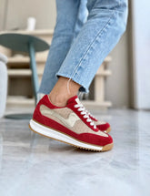 Poema Raffia Red Suede
