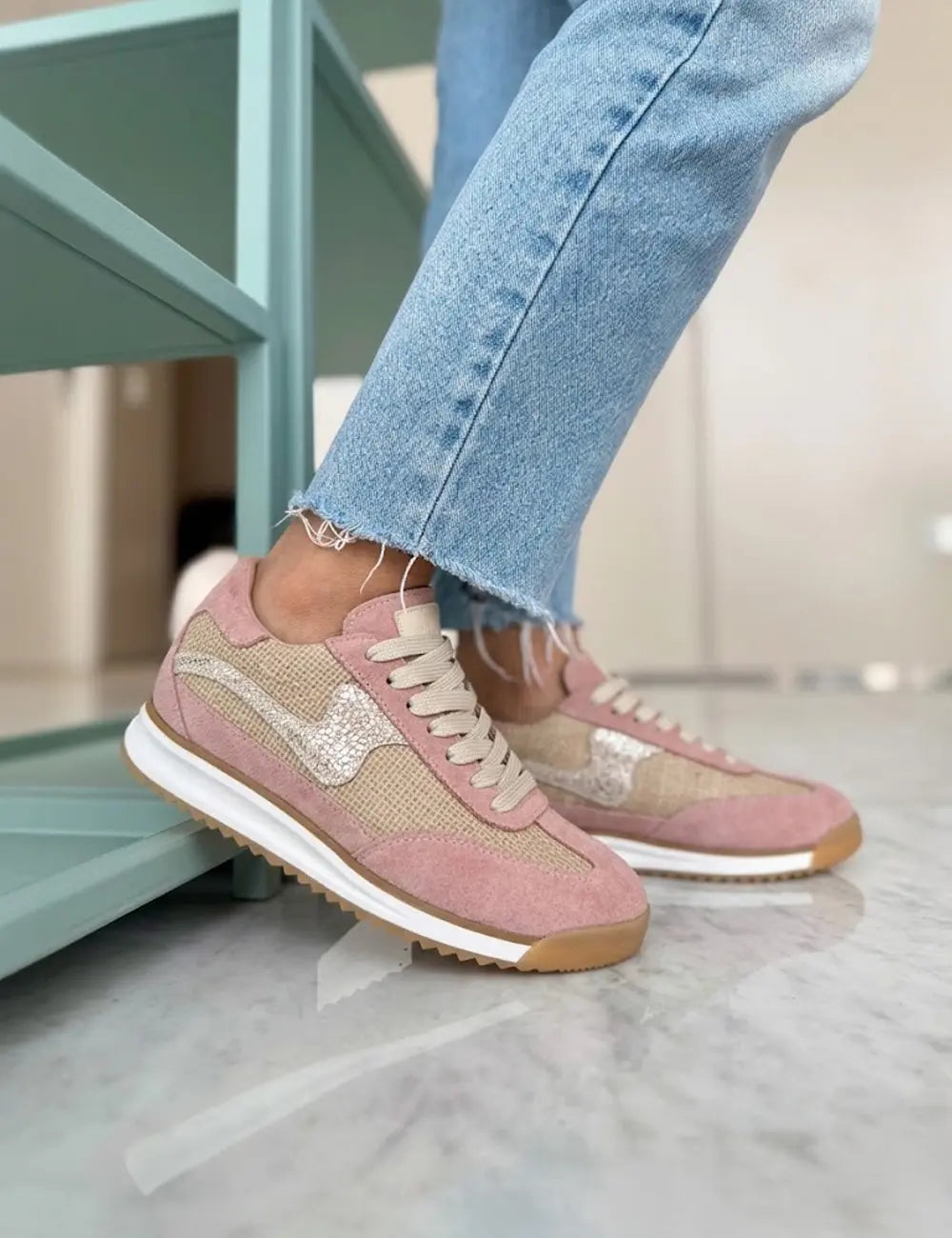 Poema Raffia Pink Suede