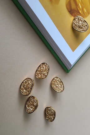 Vida Stud Earrings