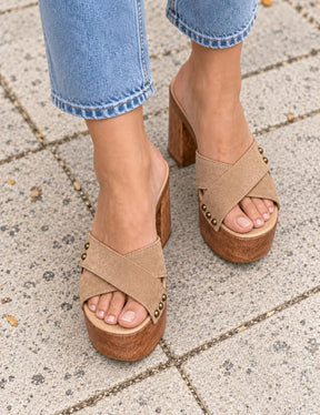 Selva Tan Suede