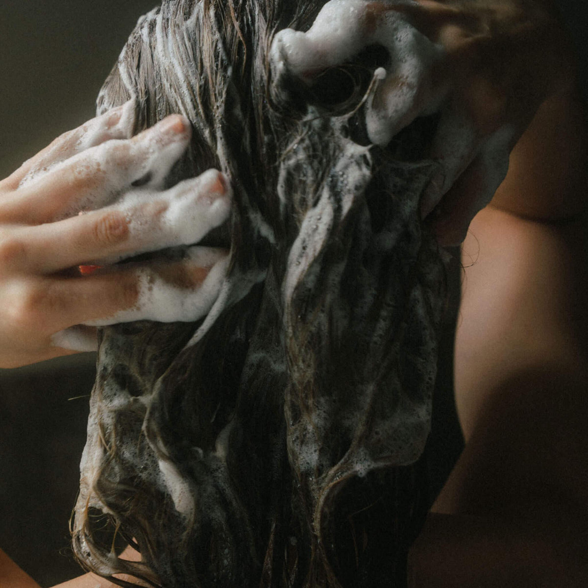 Soothing Scalp Treatment Shampoo