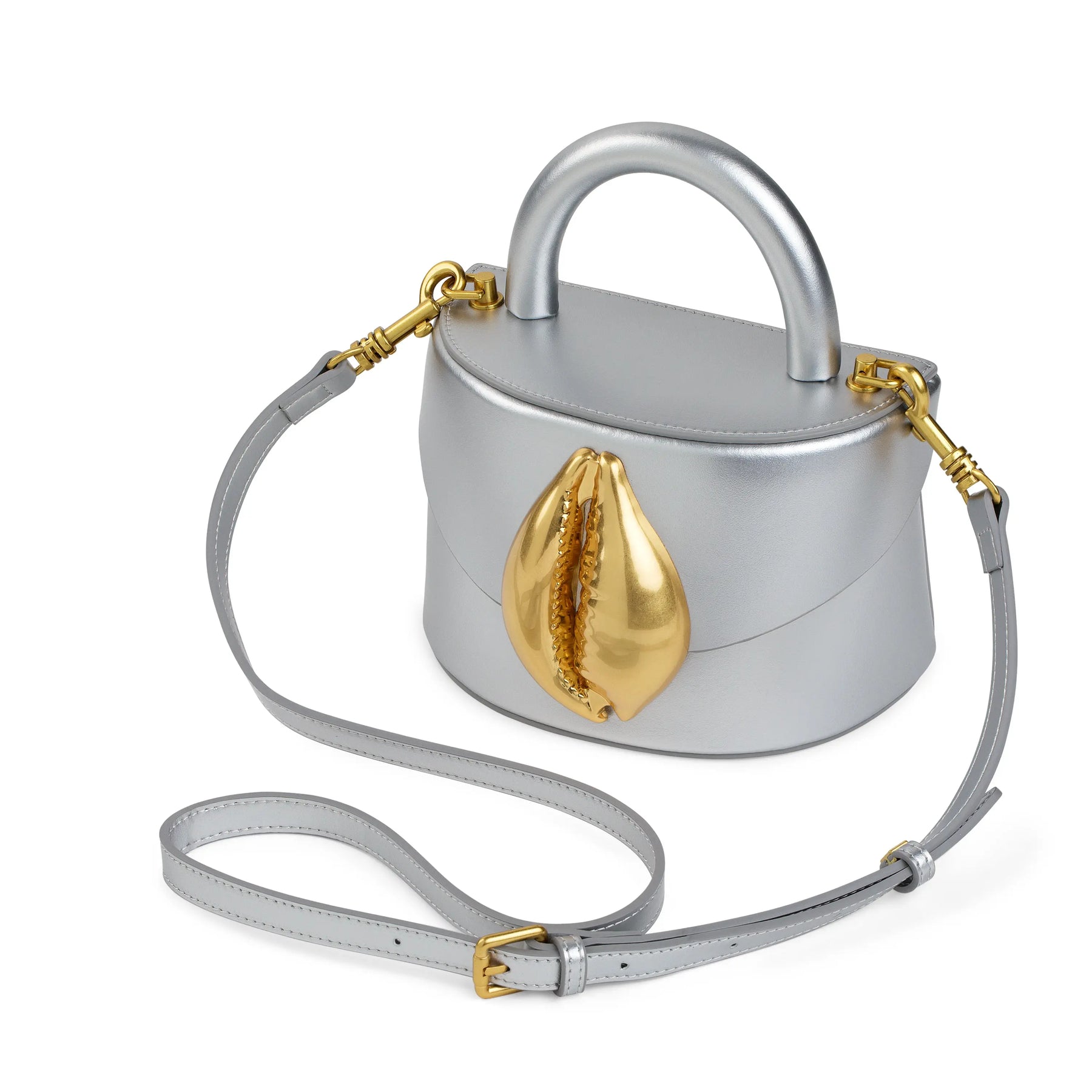 Metallic Silver Viera Cowrie Shell