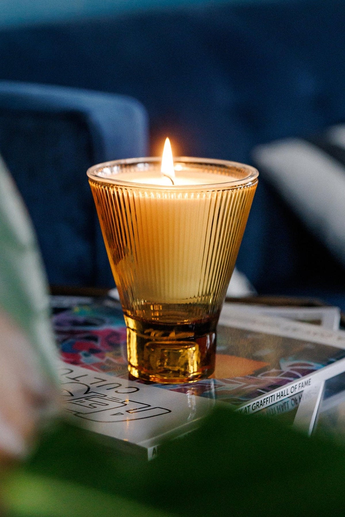 Zai Candle - Fig & Flowers