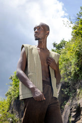 Asili - Nuru Vest