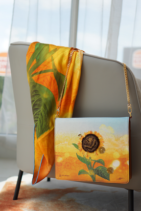 Artepara Summer Signature Hand-Embroidered Leather Clutch