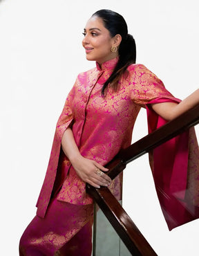 Jodha Banarasi Jacket: Women's Fuchsia Gold Floral Indowestern Wear