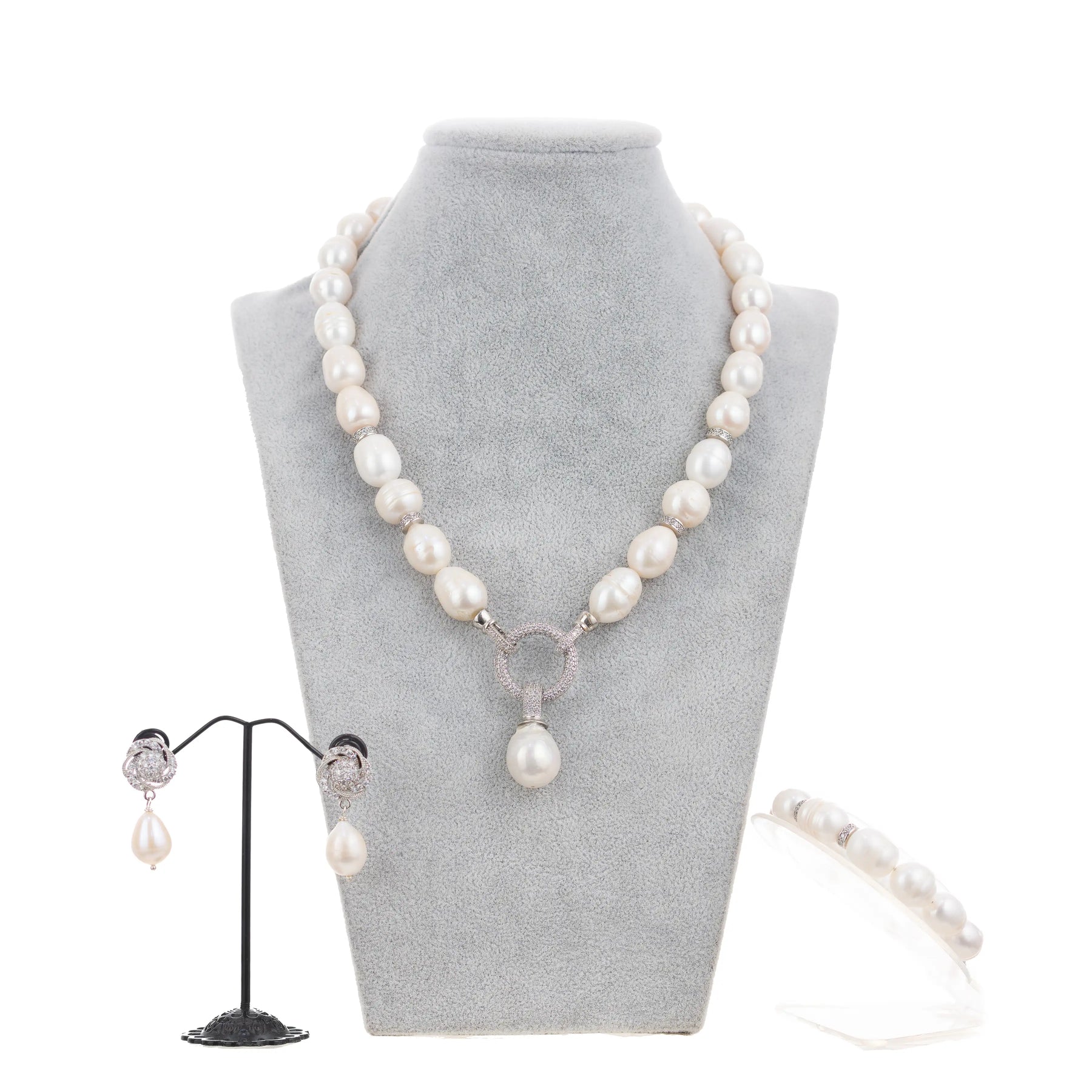Adun Pearl Necklace Set