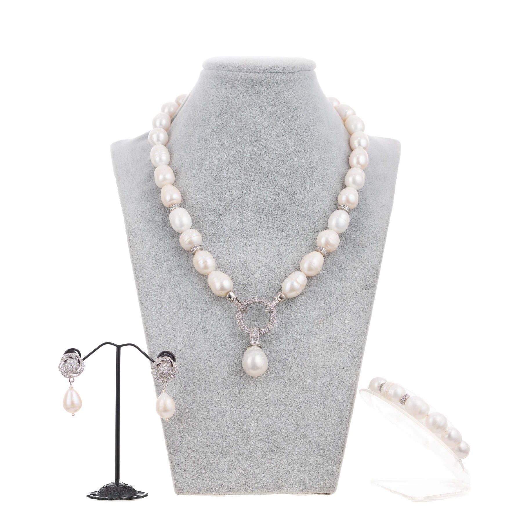 Adun Pearl Necklace Set