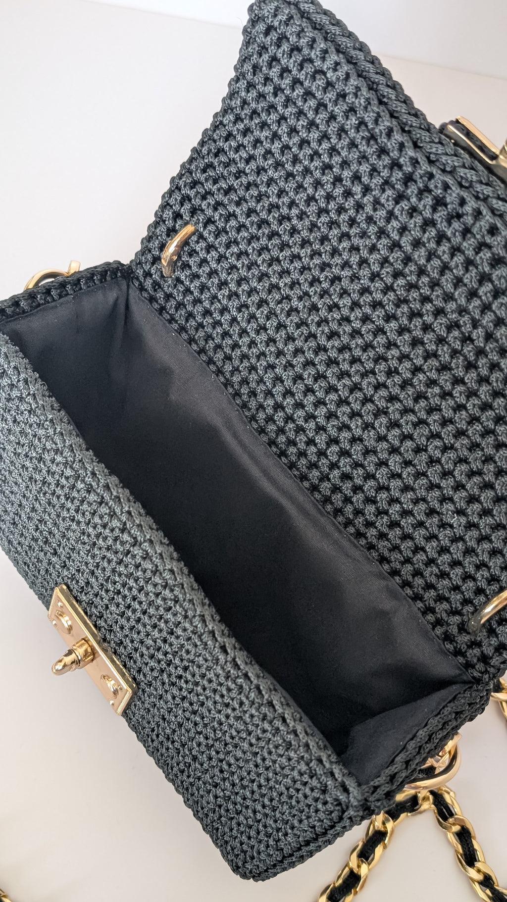 Cara Bag | Handmade Crochet| Crossbody Bag