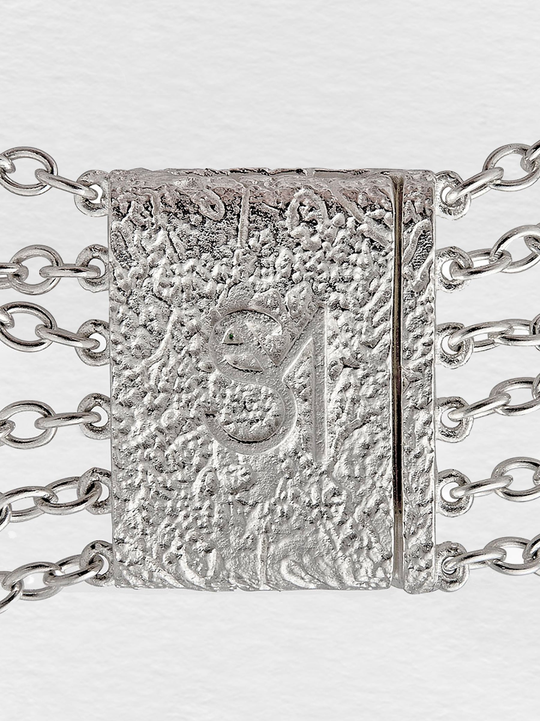 Aphrodite cuff