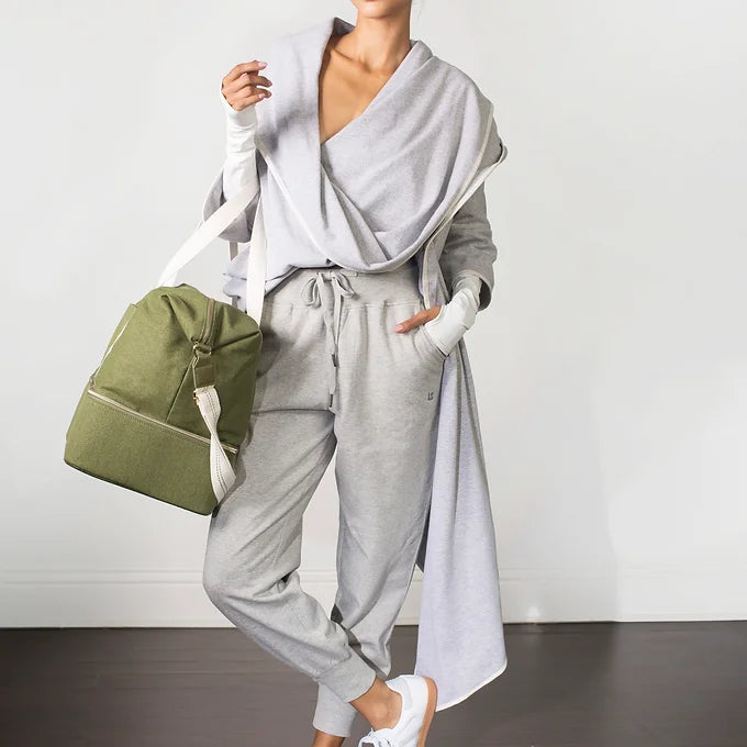 Com-Pressi-On Me World Wrap