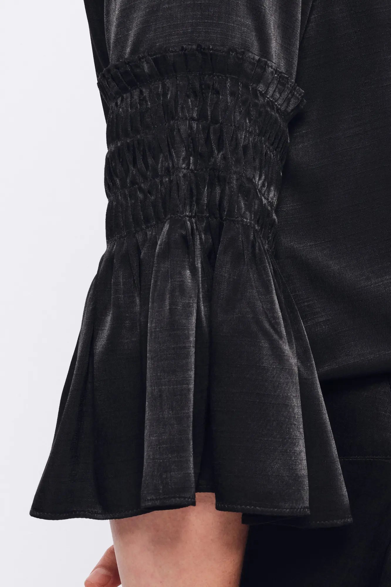 Fina Smocked Sleeve Blouse | Black