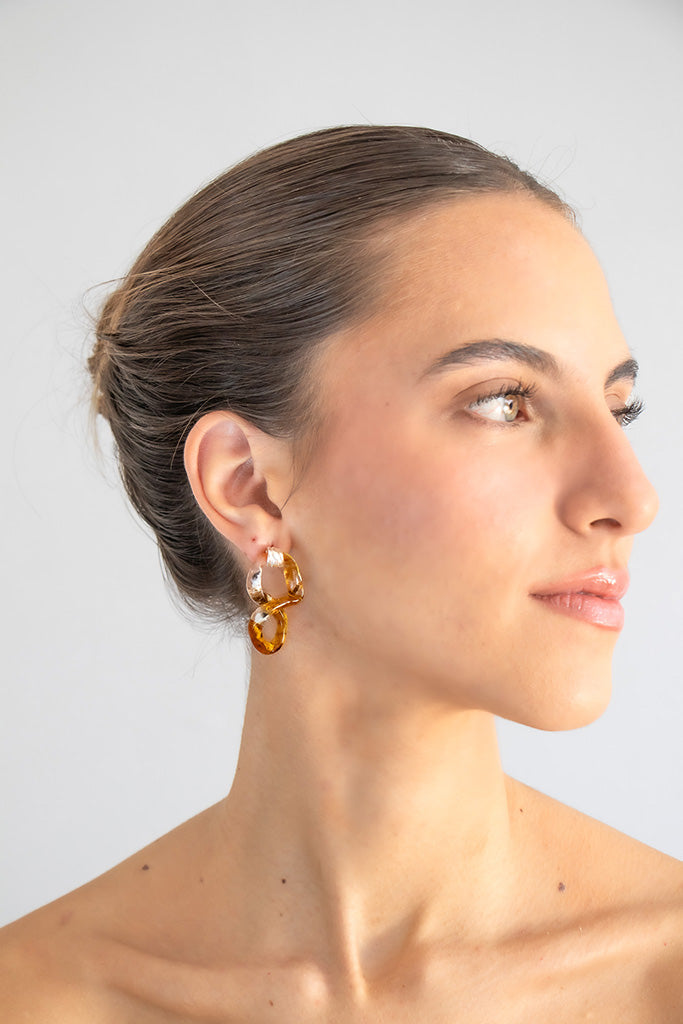 Interconexión M Earrings