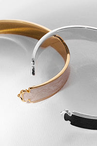 Atlas bangle