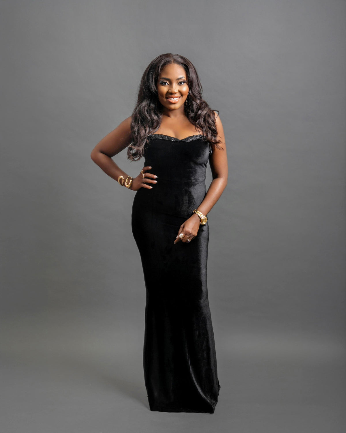 Wave Tube Velvet Black Dress