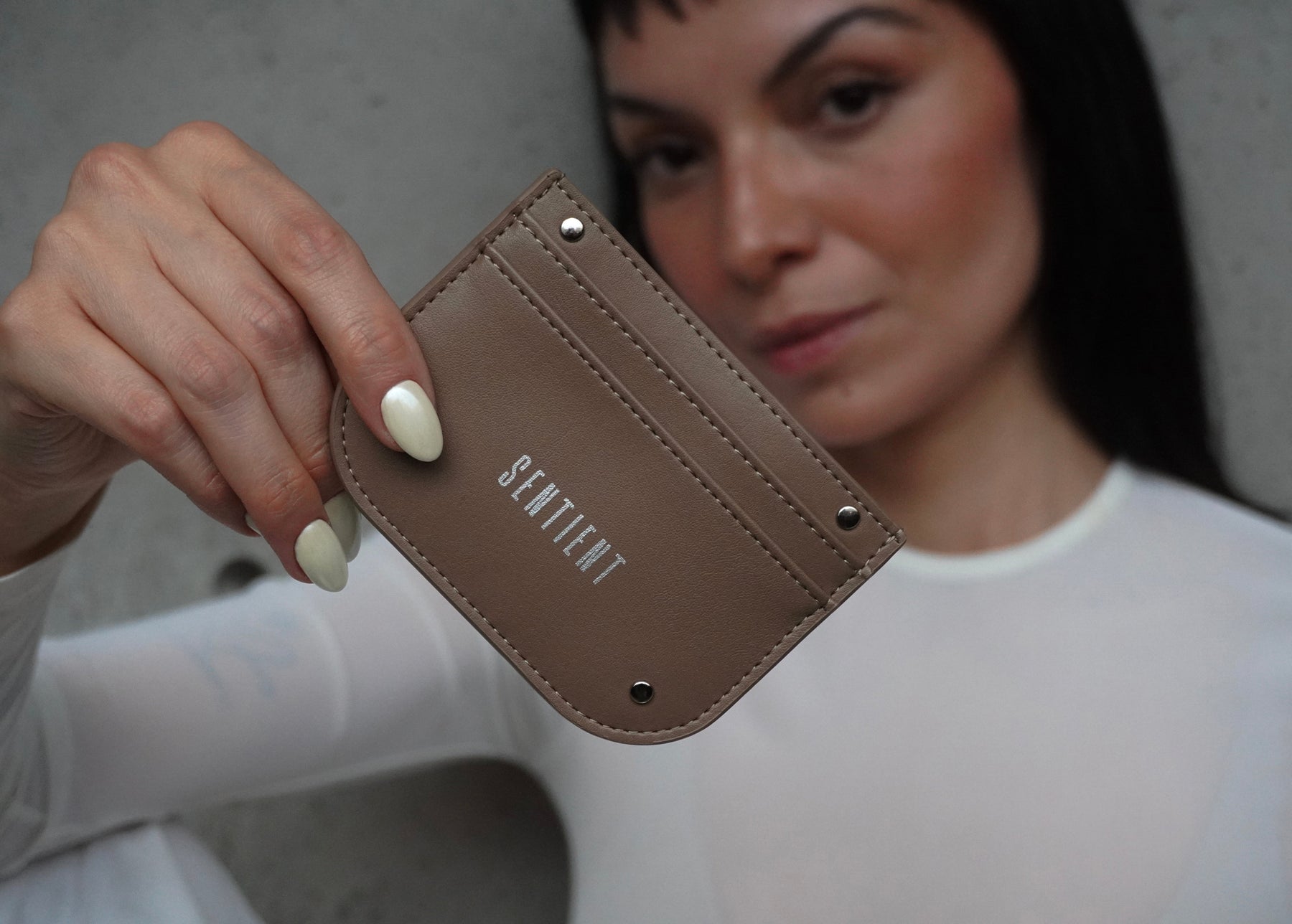 Vera Cardholder