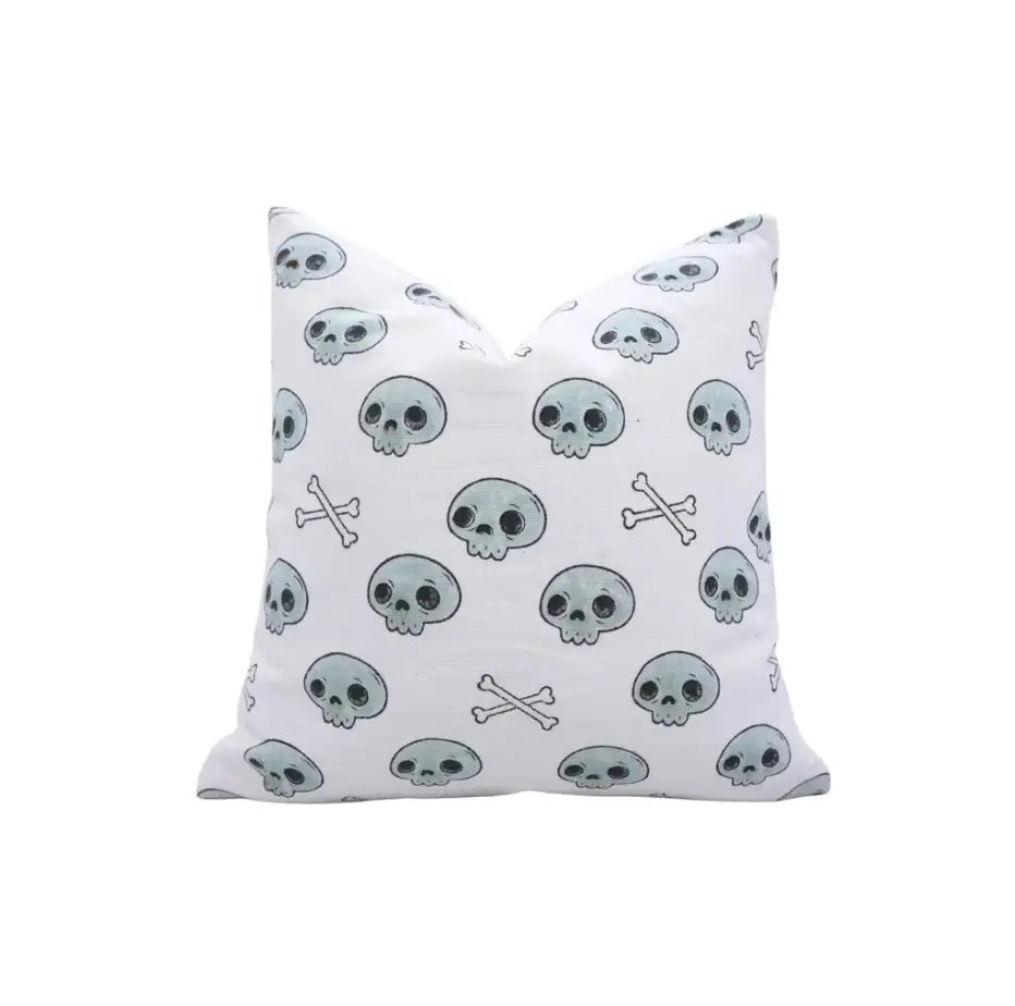 Natural Carved Thick Cotton White Pillow Cover - Skeleton