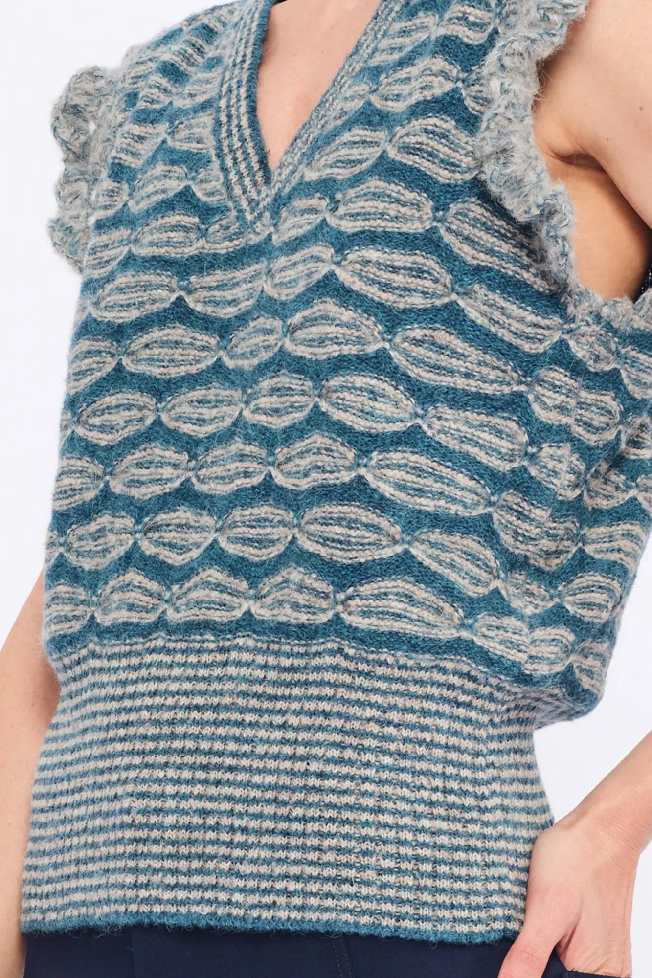 Beca Crochet Sleeve Alpaca Vest | Dark Green Melange