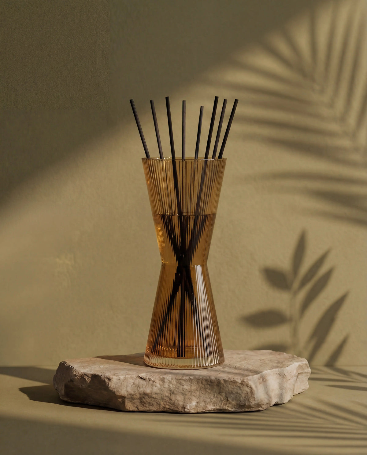 Aiz Reed Diffuser In Cedar & Black Cherry