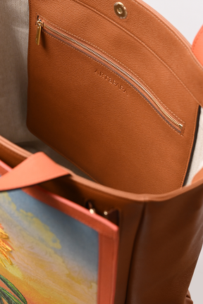 Artepara Spring Mini Tote: Luxury Wearable Art