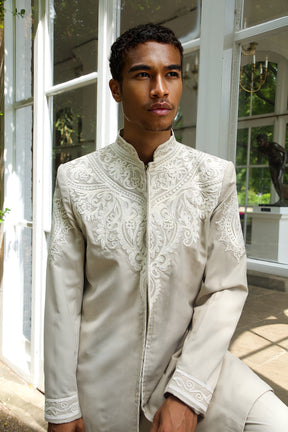 Mr Embroidered Tunic Suit