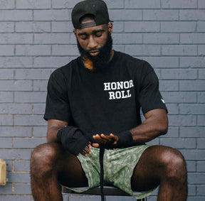 Her World Staple Tee - Black