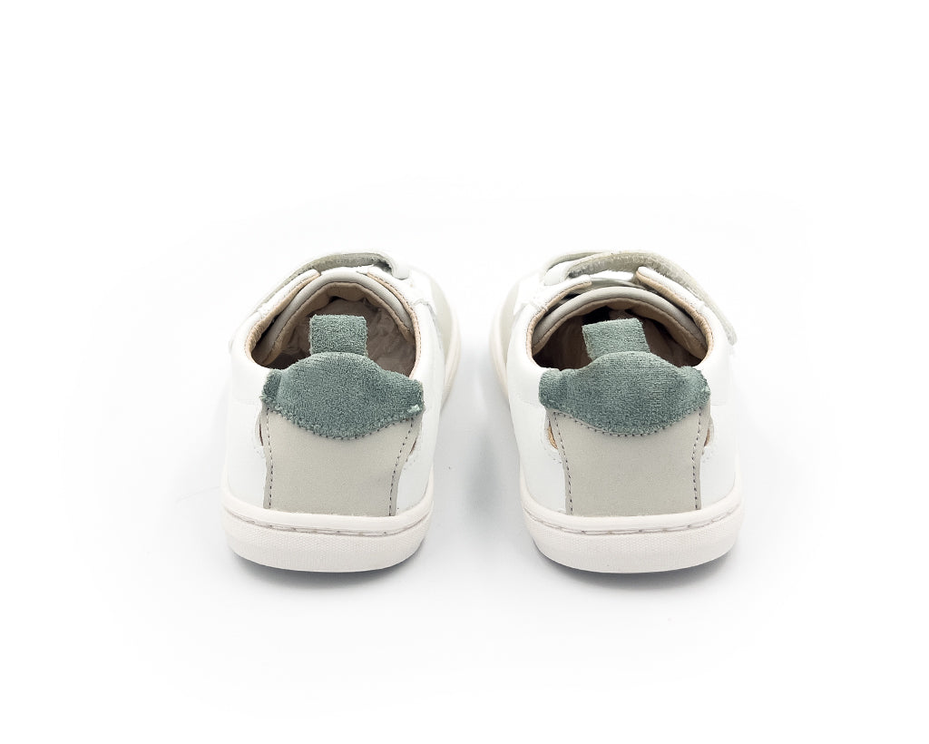 SUKI GRIS (incluye velcro strap color mostaza y stickers de 🎁)