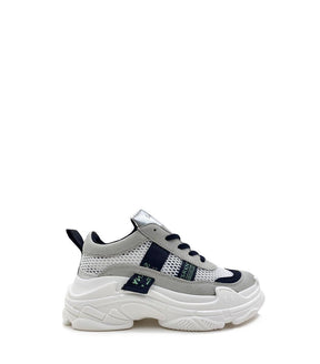 Eco-Friendly Mesh Sneakers with Sporty Sole Net