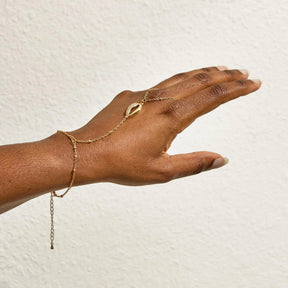 Golden Shells Handchain