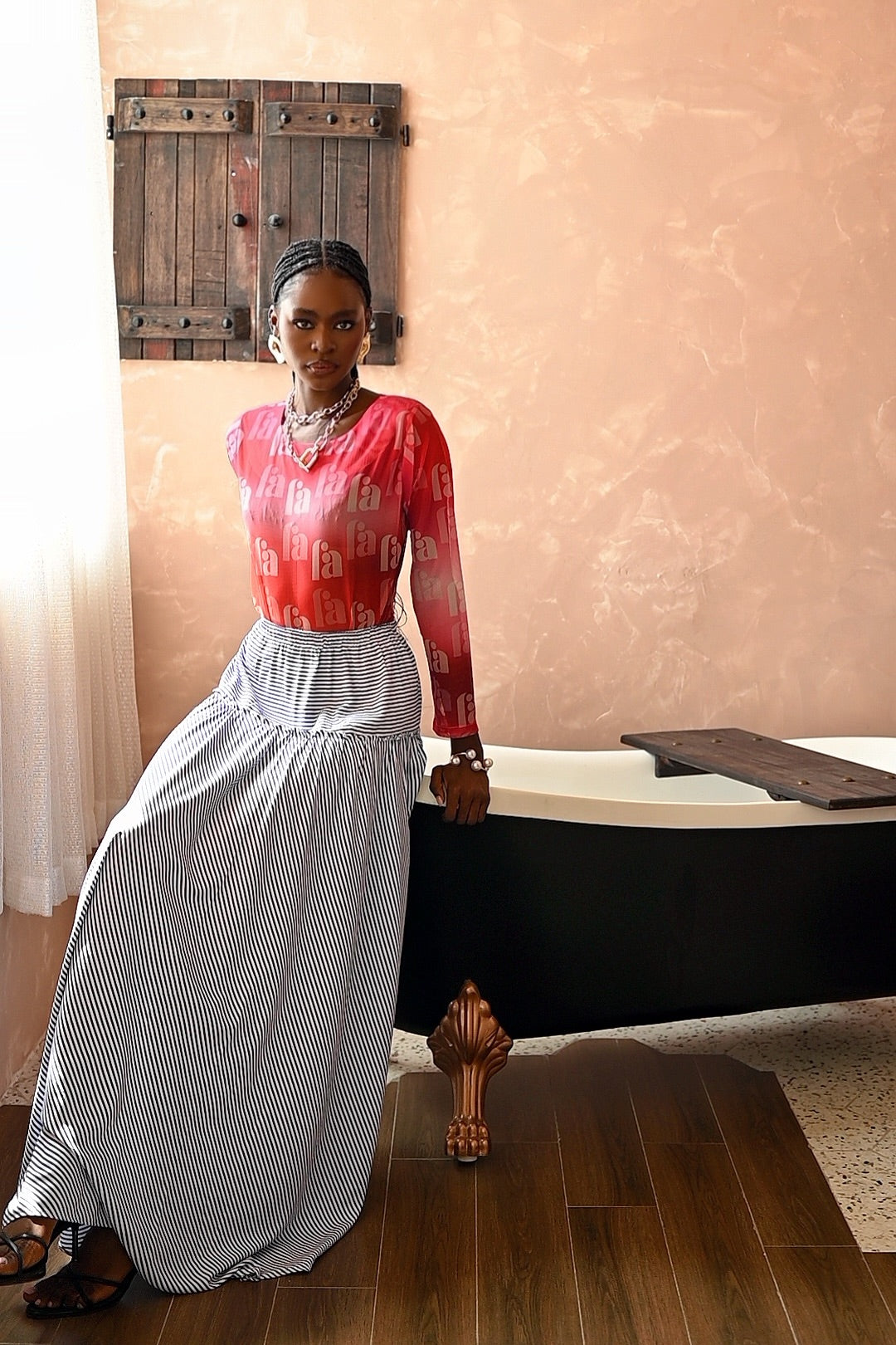 ODI BODY SUIT X FA POPLIN RUCHED SKIRT