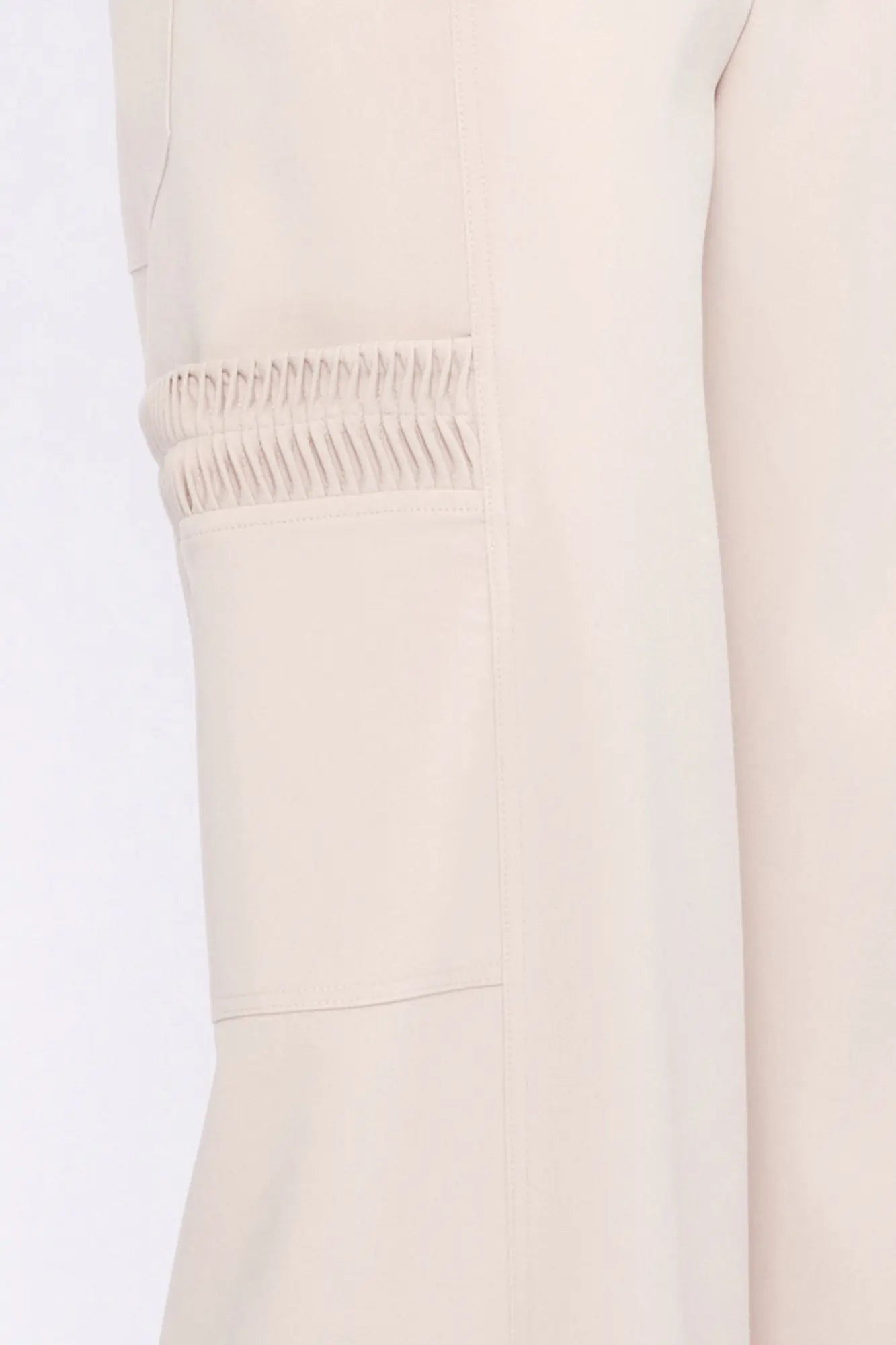Daysi Ruched Detail Trouser | Ecru