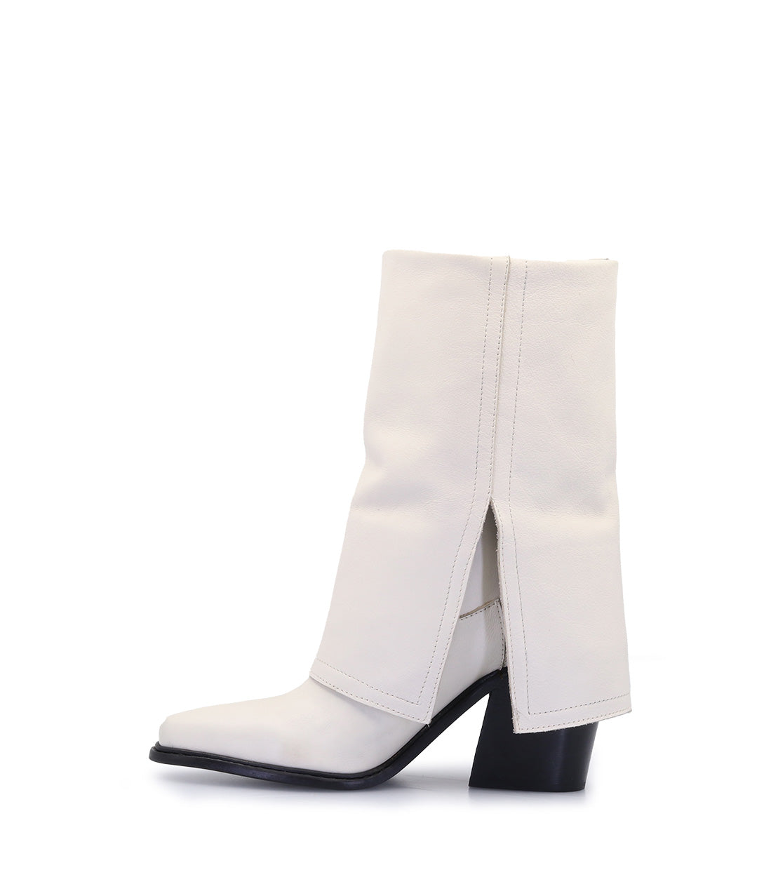 Chic Off-White Western Booties Plams