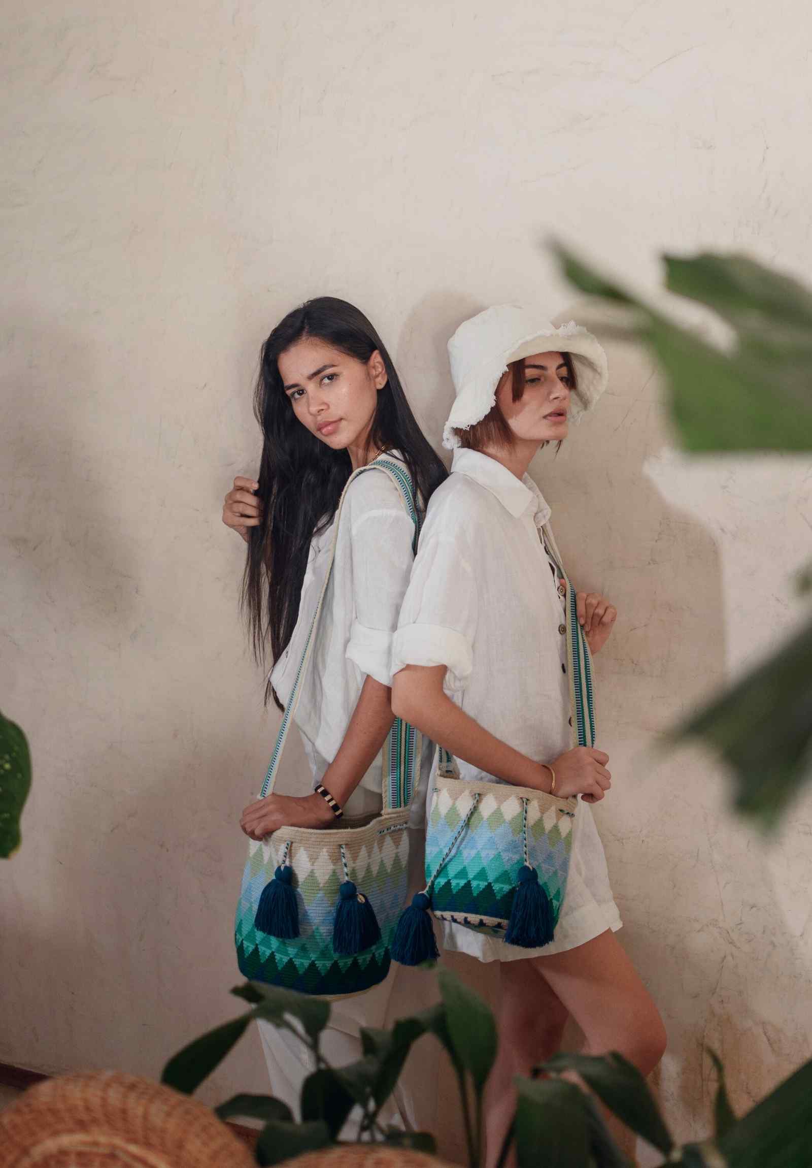 Peacock Wayuu Bag (Medium)