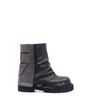 Iconic Black Studded Boots Icon