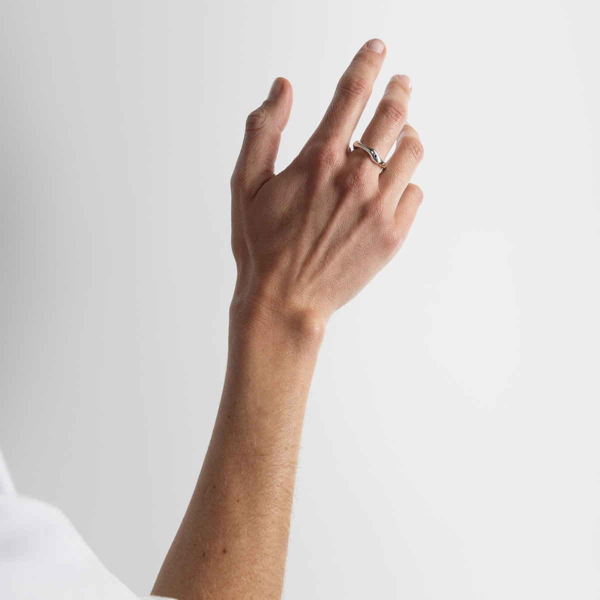 LIQUIDA ring