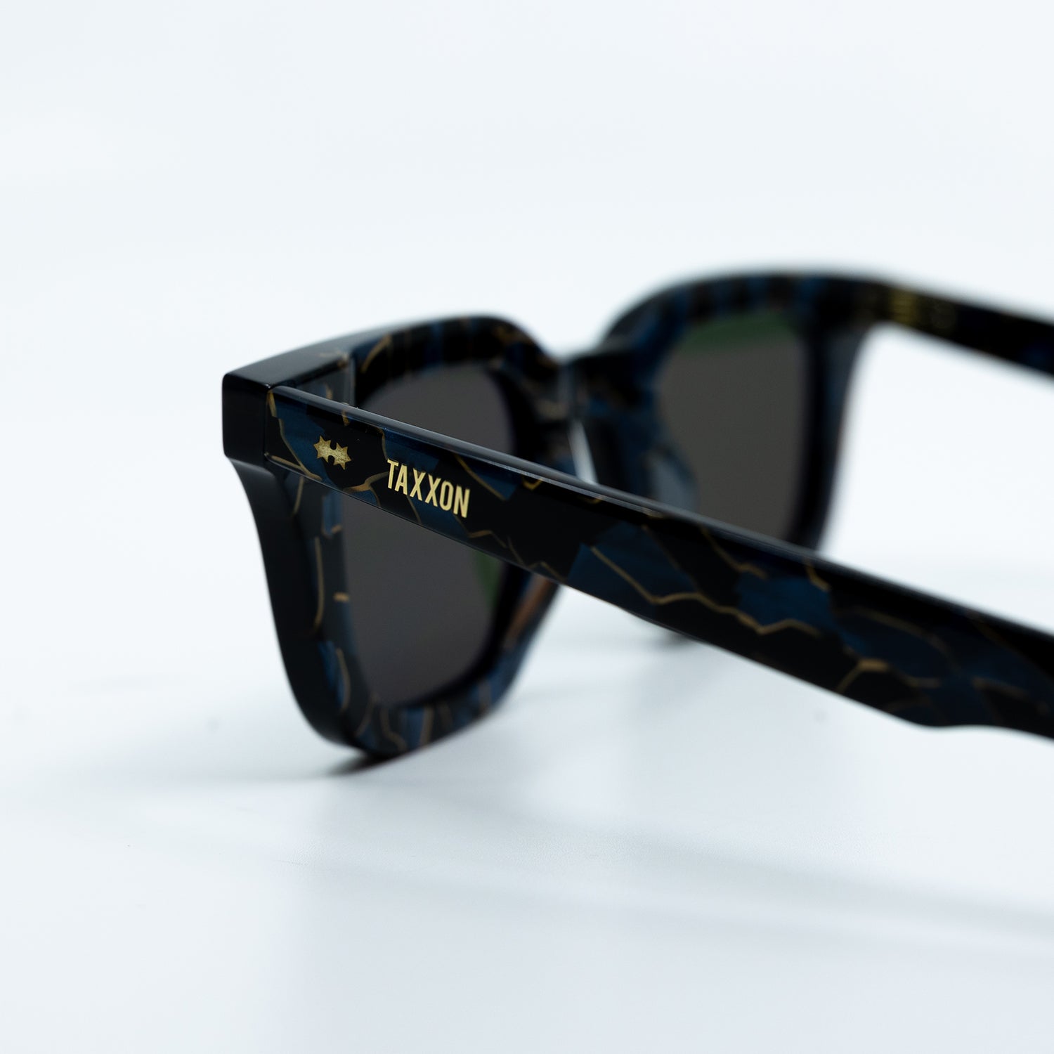 Zid Sunglasses with Azurite Frame & Green Lens