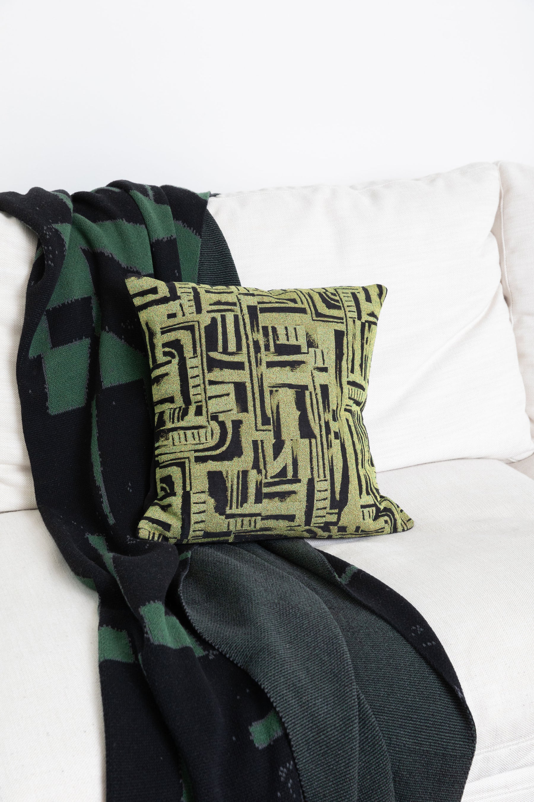 Selva Knitted Throw Blanket -  Forest