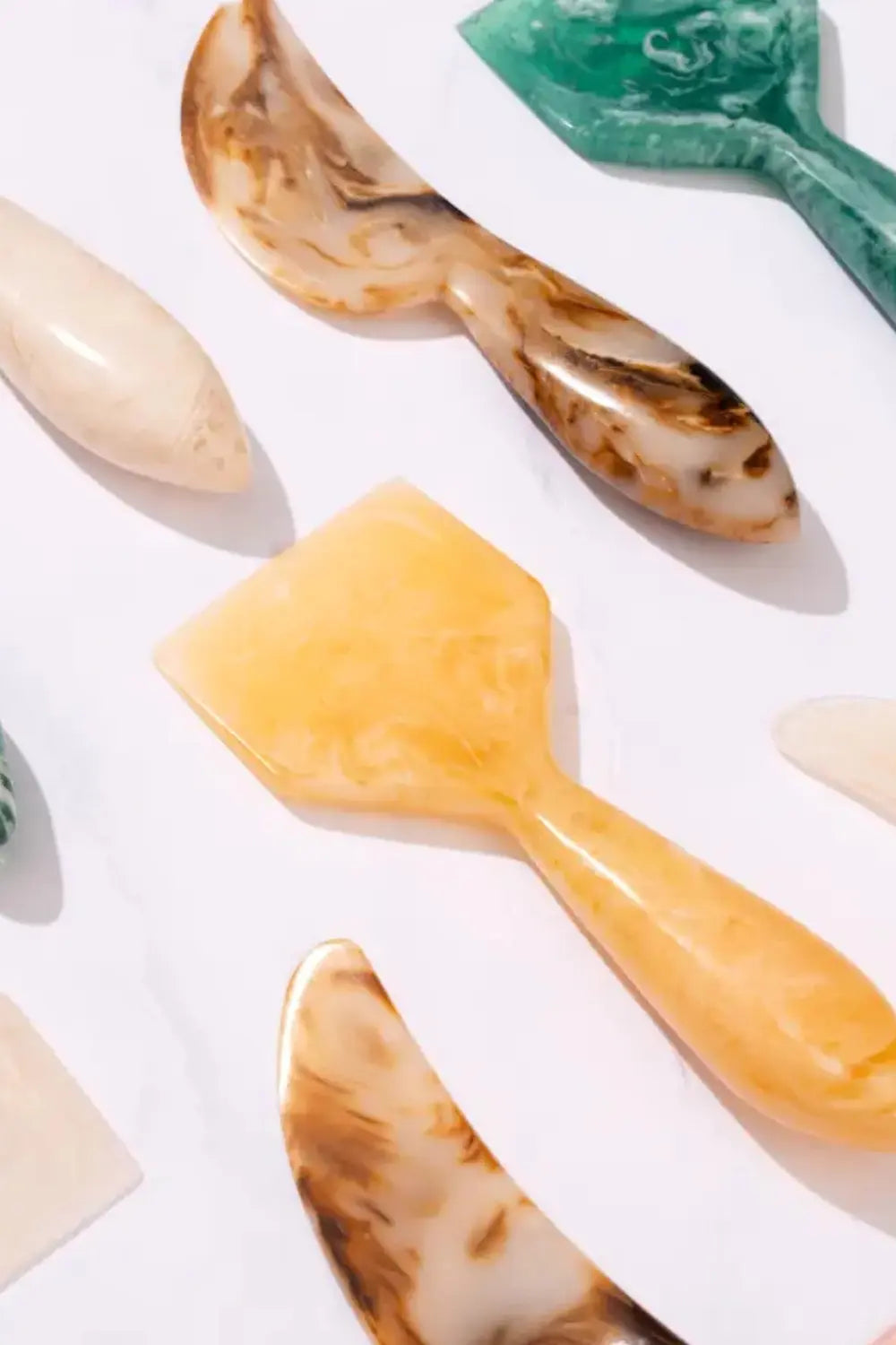 Resin Cheese Knife, Vanilla  (set Of 3)  - 6 Inches