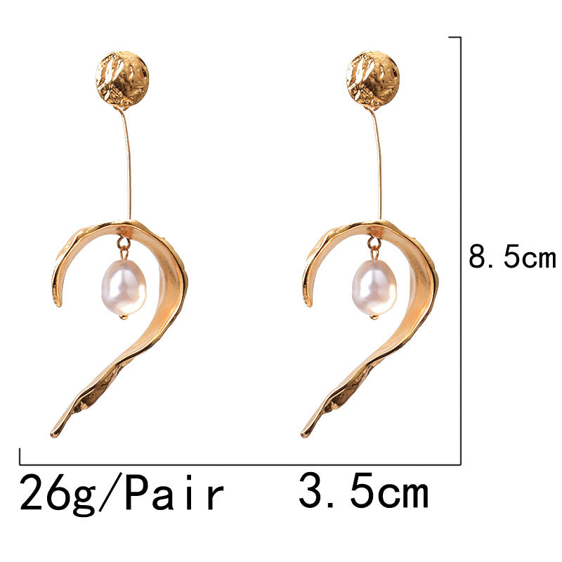 Heart Pearl Earrings