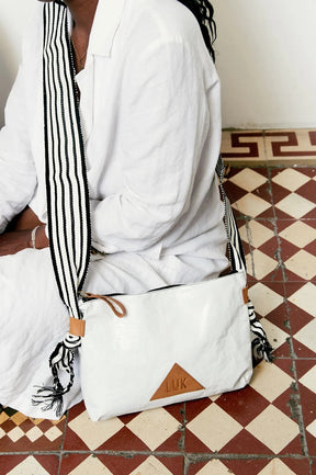 Marinera Water-resistant Crossbody - White