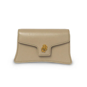 The Oma Clutch