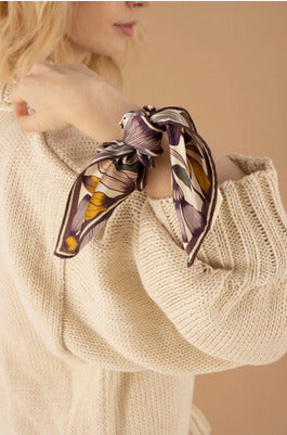 ivory gold deer handkerchief