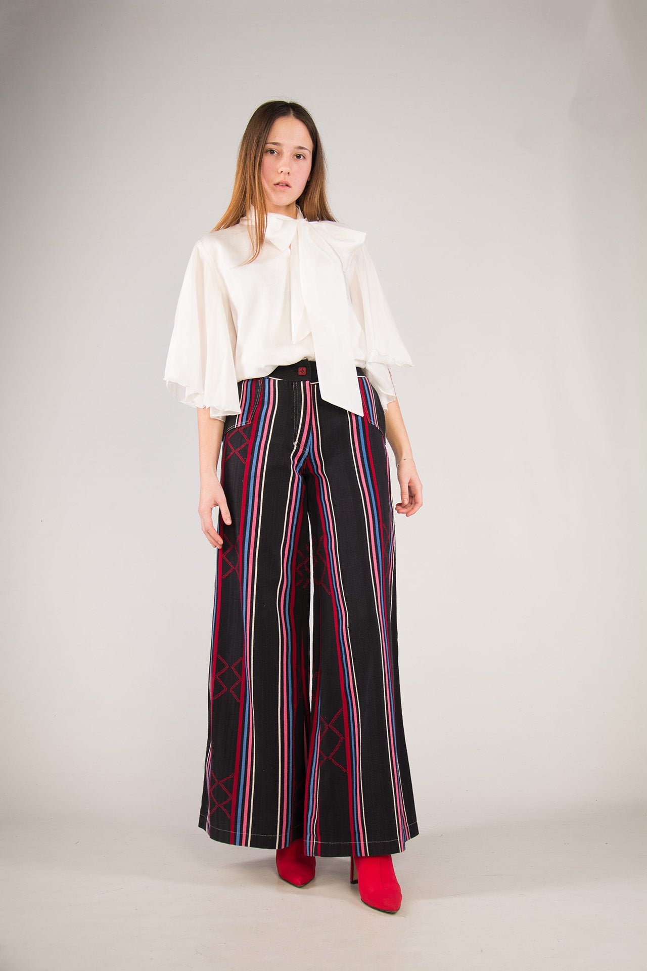 KEYS, Wide-legs trousers with denim cut