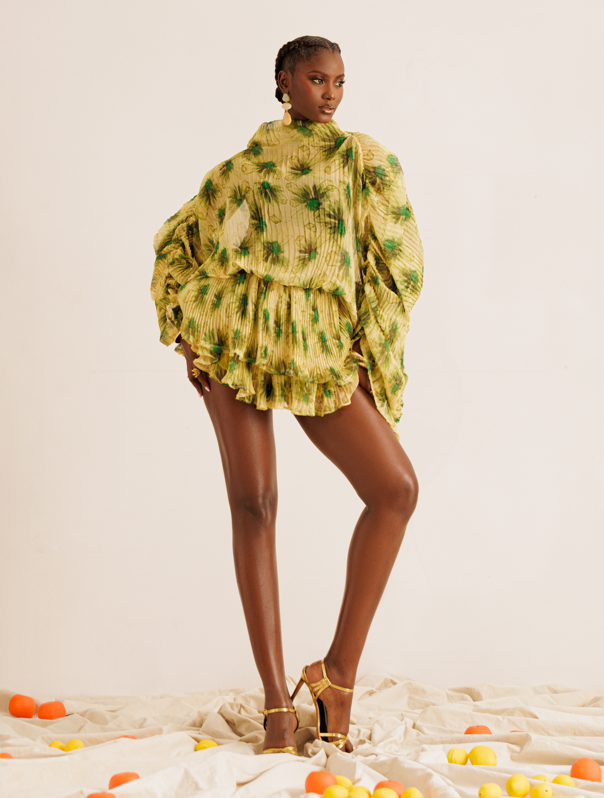KAHE SHORTS SET