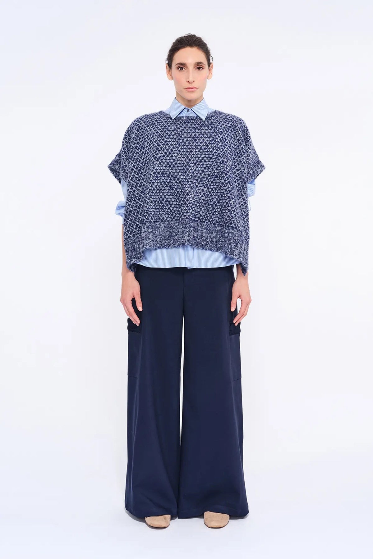 Chelsea Openwork Alpaca Poncho | Navy Melange