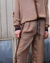 Embossed Botanical Crepe Pant