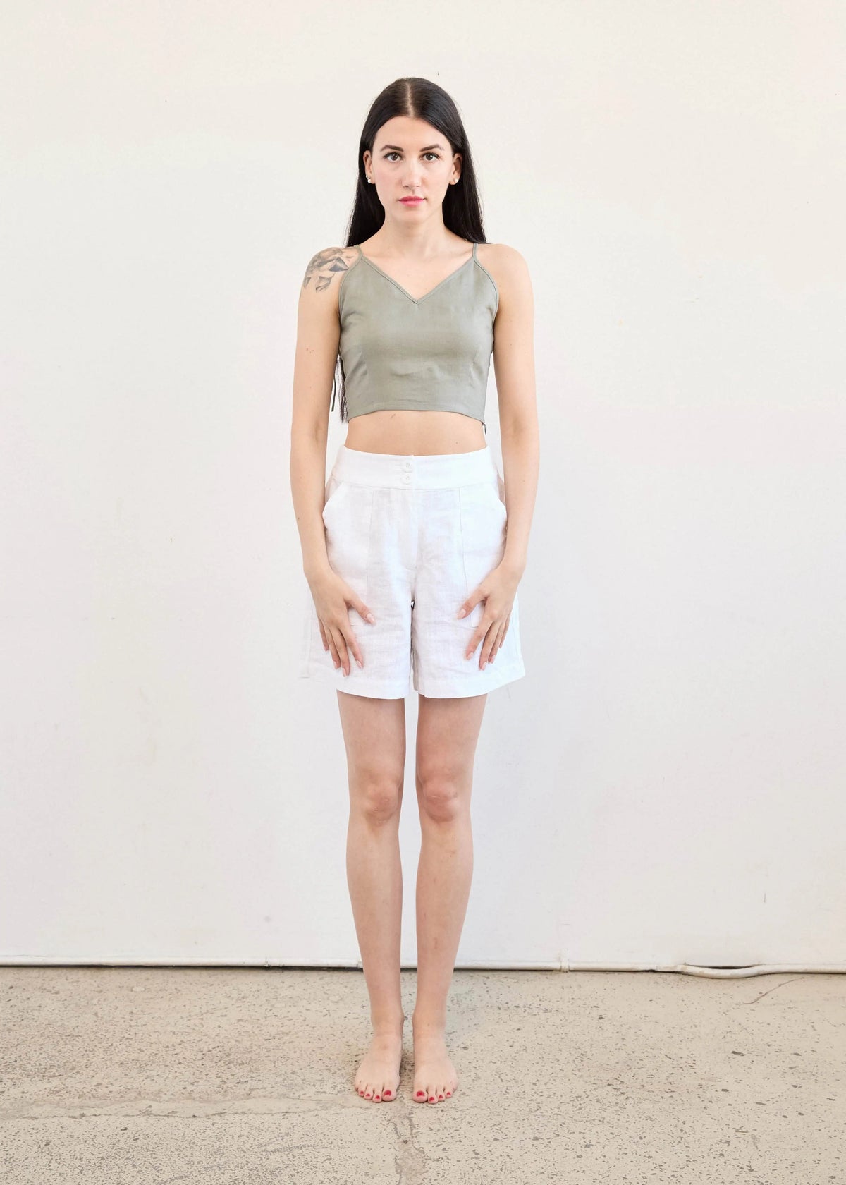 V-neck Crop Trop In Linen